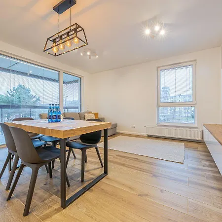 Baltic Light Jagiellonska By Oneapartments 아파트 *